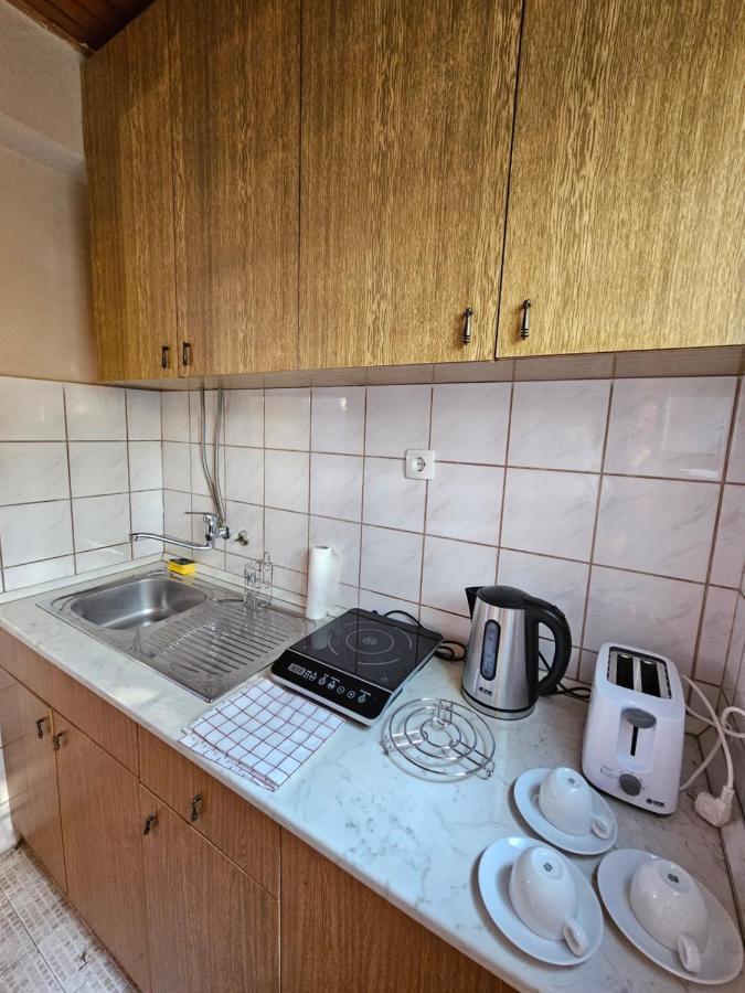 Booking Apartments Alone 1 베오그라드 외부 사진