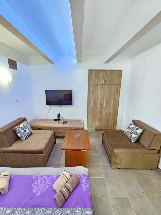 Booking Apartments Alone 1 베오그라드 외부 사진
